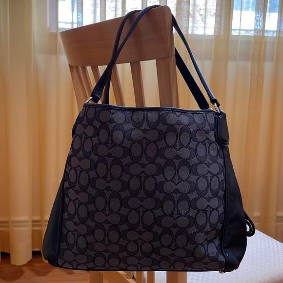 Coach Purse - Picture 4 of 14